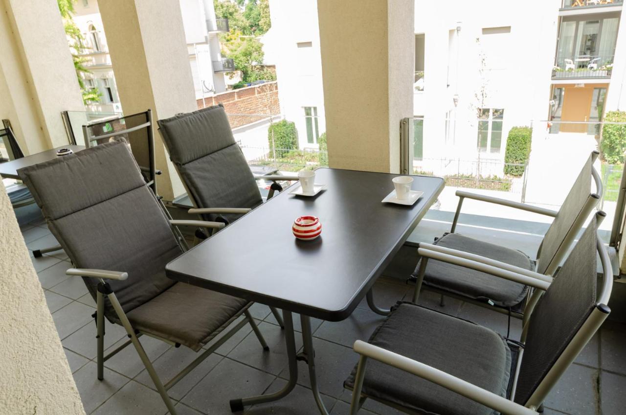 Boarding-Potsdam Aparthotel Екстериор снимка