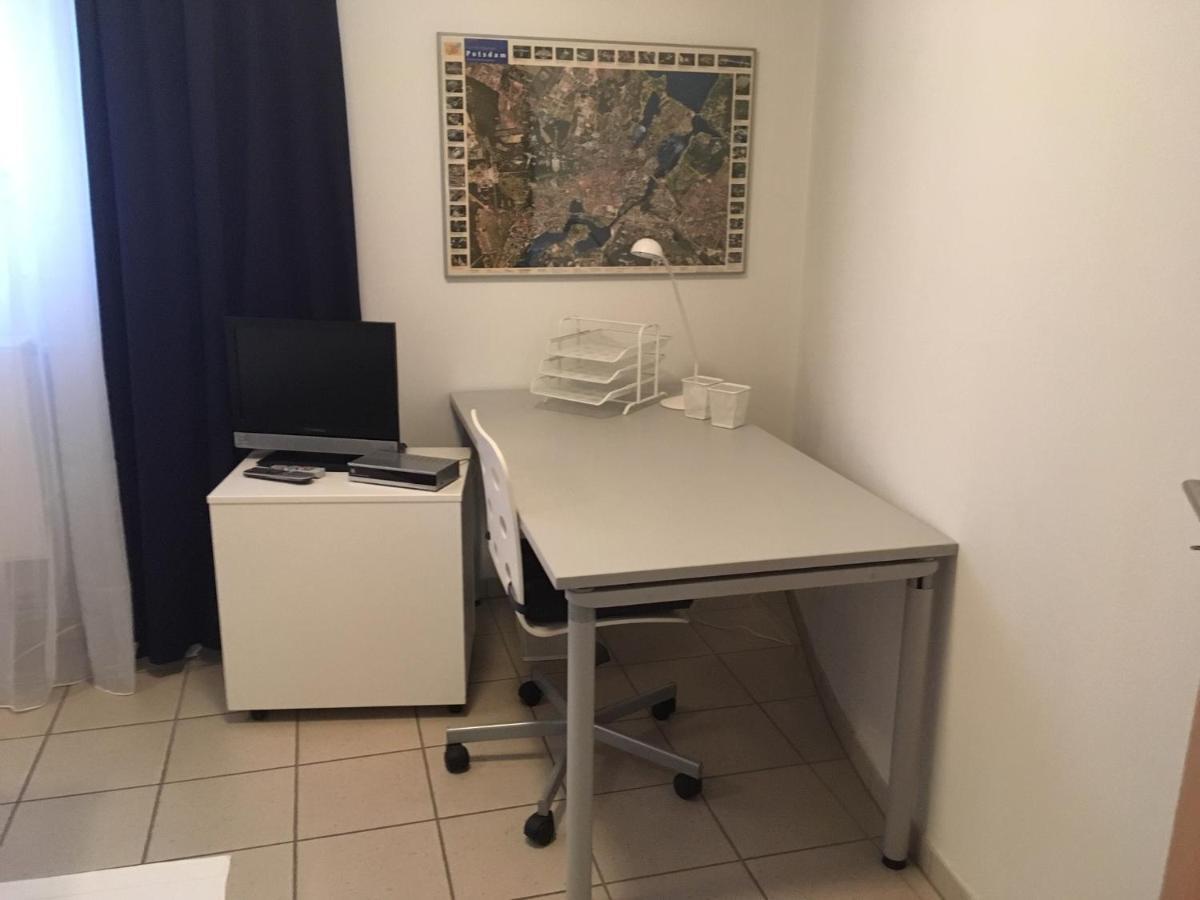 Boarding-Potsdam Aparthotel Екстериор снимка