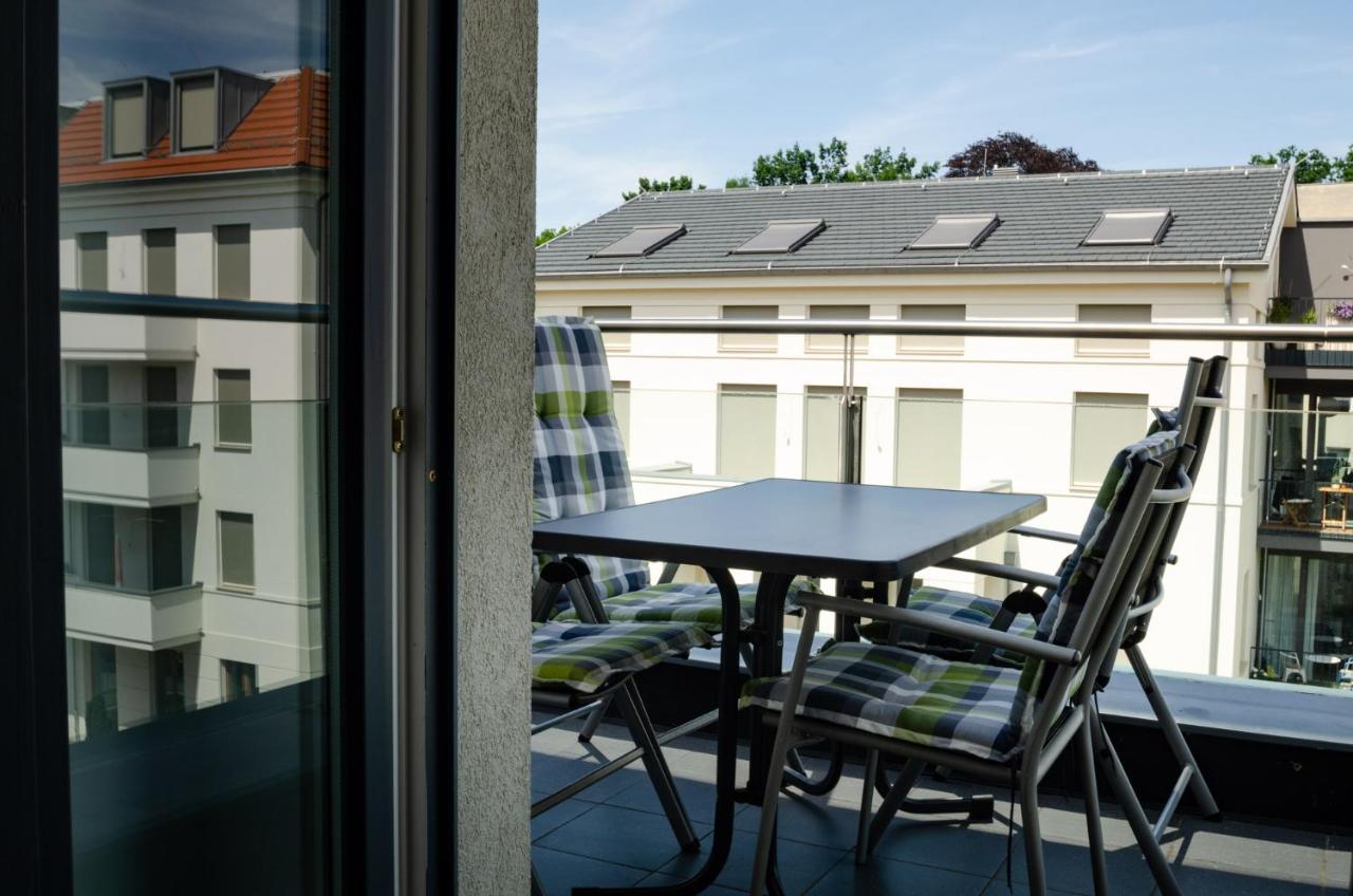 Boarding-Potsdam Aparthotel Екстериор снимка